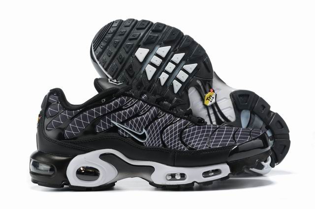 Nike Air Max Plus Tn Men's Running Shoes Black White-71 - Click Image to Close